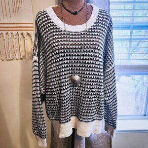 Old Navy Black and White Open Weave Sweater NWOT | Layering Piece | Size XXL